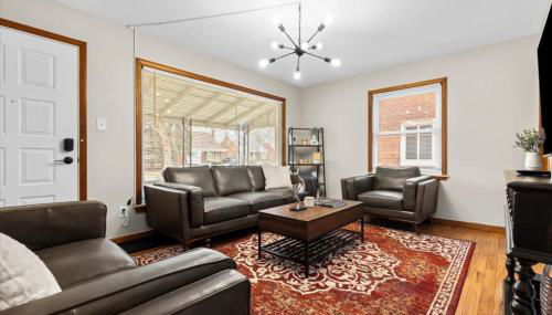 Near Greenfield Village-Downtown Dearborn-Oakwood - Foto 4