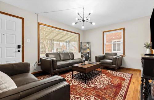 Near Greenfield Village-Downtown Dearborn-Oakwood - Foto 4