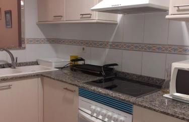 Amanecer marino, solo a 5 minutos andando de la playa - Photo 31