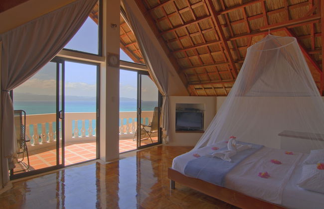 Tropicana Ocean Villas - Photo 18