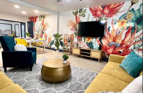 Pets OK! Heated Pool mins to 3 Sisters Spring! - Foto 13