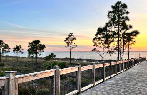 On Seabatical in Windmark Resort! - Bikes, Walk to Beach, Pool, Beach Gear, Golf Cart Incl! - Foto 12