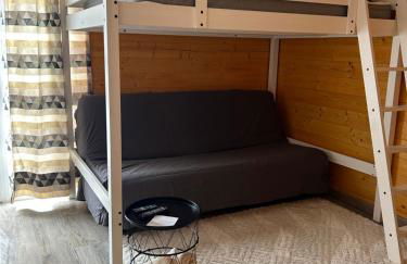 Les Eterlous - Foto 1