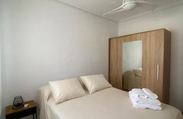 Apartamento familiar 3 habitaciones con piscina y parking - Playa a 5 min a pie - Aeropuerto Alicante a 10 min - Foto 17