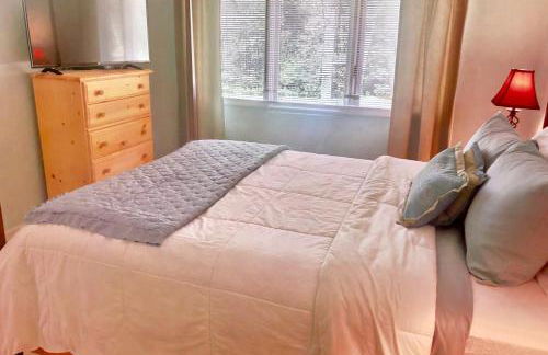 G2 Sunny and homey Fairway Village Townhome right on the Omni Mount Washington Hotel golf course - Foto 12