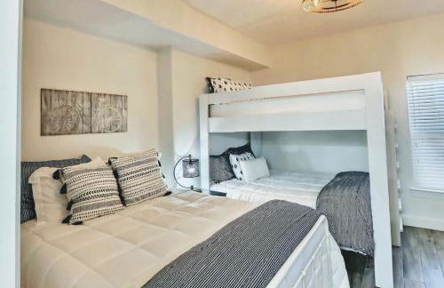 Barefoot Bliss - beachfront condo - sleeps 12 - Foto 44
