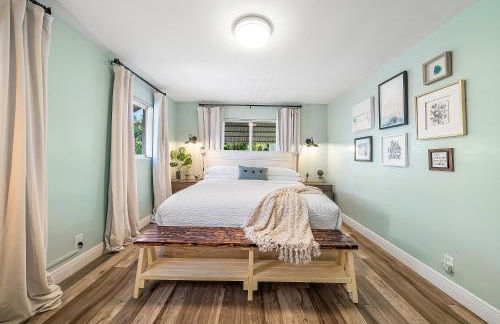 Coastal Harbor, King Bed, Pickleball Gear, Golf set, BBQ- 1 dollar rides to Beach, by Maven Vacation Rentals - Foto 19