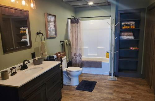 Downeast Sunset Luxury Lakehouse - Photo 35