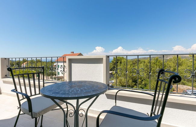 Villa on Brac Island Near Beach & Pool - Foto 29