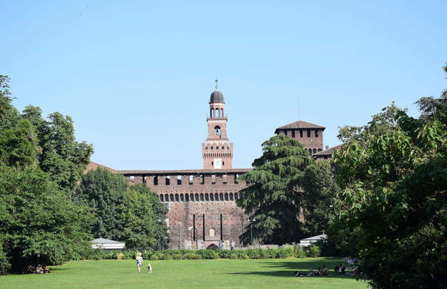 Guided Tour of Castello Sforzesco - Photo 3