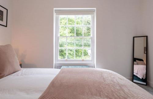 Cosy 1BD in Malvern With Stunning Views! - Foto 56