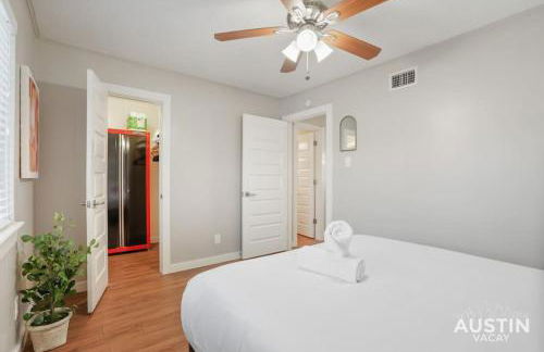 Cook and Gather Around in a Fully Equipped Apartment - Foto 18