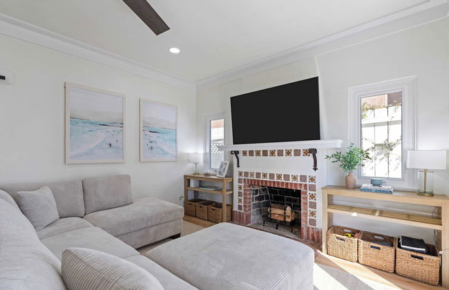 La Jolla Stay w/ Firepit & Walk to Beach Arenas - Foto 9