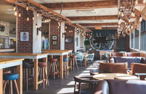 Susie's Beautiful Caravan near the sea - Foto 25