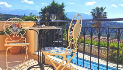 Villa Koumos - Crete Holidays With Pool and Views - Foto 1