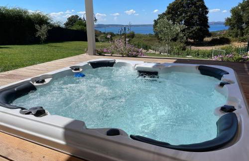 VILLA "Lago Blu" vista lago di Bracciano, con vasca idromassaggio esterna - Foto 13