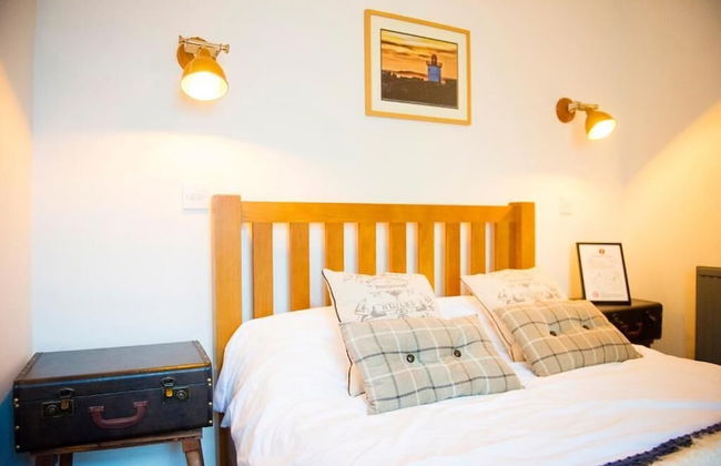 Nik The Greek - Photo 13