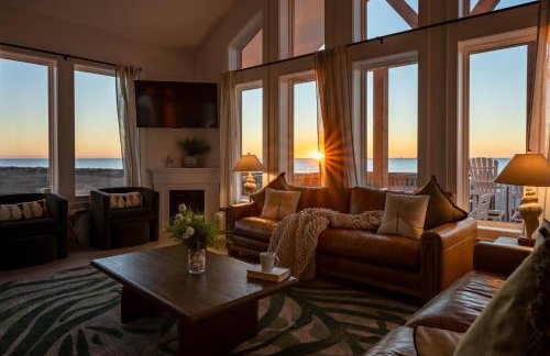 Luxury Beachfront l Private Hot Tub, Pool, & 2 Arcade Games - Foto 22