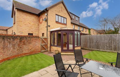 Shenley House - Close to City Centre - Driveway Parking, Self-Check-In, Workspace, Fast WiFi and Smart TV by Yoko Property - Foto 22