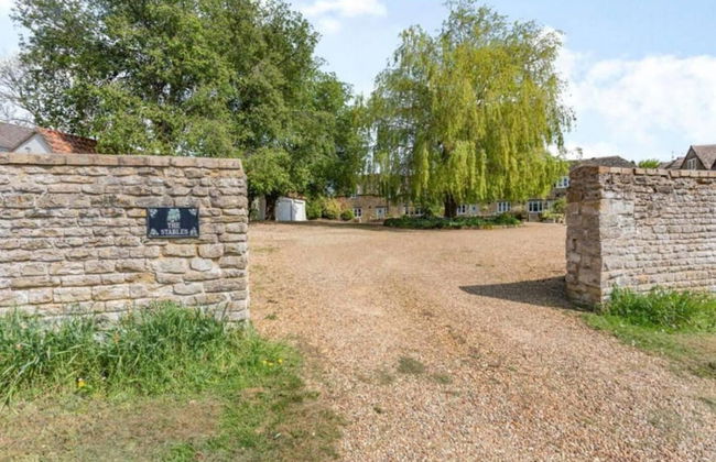 Charming and Modern 3 bed Cottage in Wansford - Foto 18