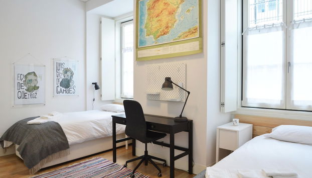 Urban Chic Apartment - Photo 5, Room