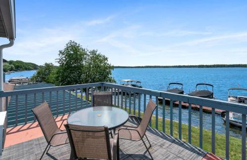 Fife Lake Lodge Multi-level Suite with Lake Views - Foto 1