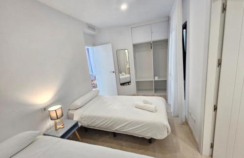 Apartamento 1ª Línea de playa Planta Vistas a Casco Histórico - Foto 17