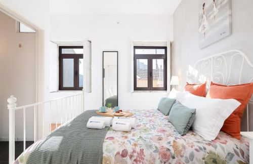 Host Wise - Elegant Colorful House w Private Terrace - Foto 9