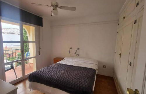 CYV Simple living near beach w pool in Fuengirola - Photo 25