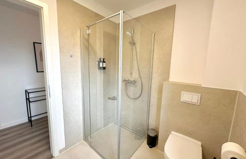 LIVA Stays - Henstedt Ulzburg - Nähe Hamburg & Flughafen - Nähe Bahnhof - Terrasse - Smart-TV - Foto 36