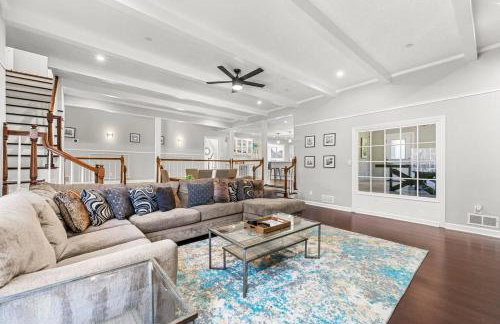 Mansion With Private Pool Basketball & Tennis courts - Foto 38