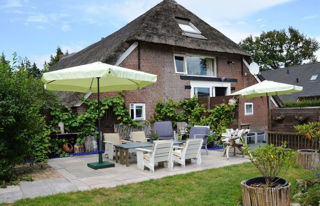 Beautiful Farmhouse in Wapse With Fenced Garden - Photo 12
