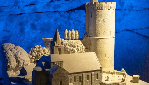 Entrance to the Pierre and Lumière Sculpture Museum - Photo 5