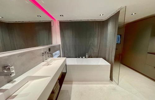 Appartement neuf climatisé - vue mer Saint-Tropez - 50m plage et port - piscine - Foto 12