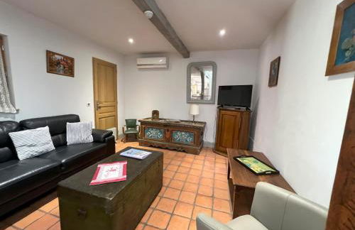 Gîte chez Marie-Sarah petite maison calme parking - Foto 16