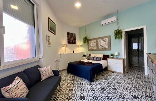 INT Studio totalmente equipado, 15' de BCN centro 8' playa - Foto 2