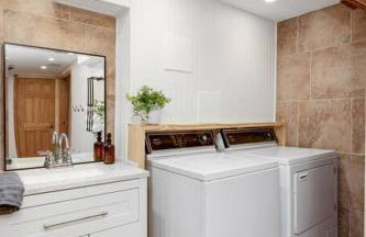 4 br Lakehouse, Fire Pit, King Beds, Bunk room - Foto 33