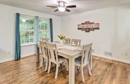 Hot Tub and Deck Gorgeous Retreat in Pocono Summit! - Foto 13