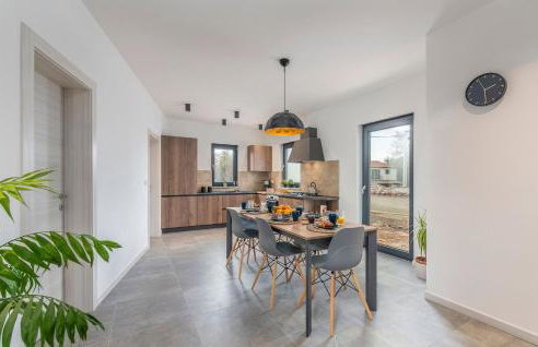 Villa Isabel with Heated Pool near Poreč - Foto 17