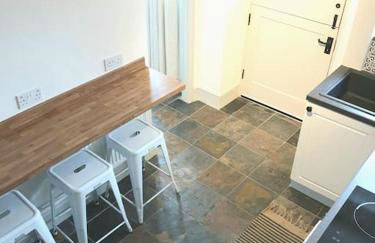 Romantic & Cosy Cottage with Direct Access to the Hills - Foto 12