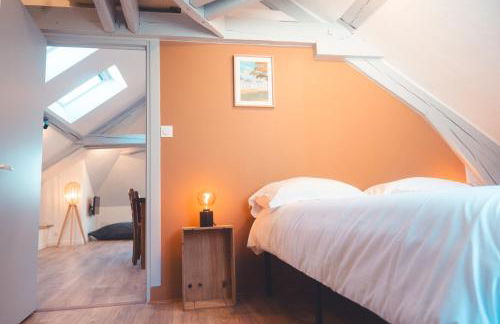 Le Nid dAigle - Spacieux logement sous les toits - Foto 8