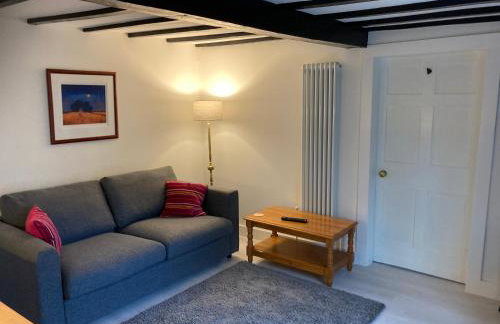 Bryntirion Farmhouse Apartment with Hot Tub - Foto 4