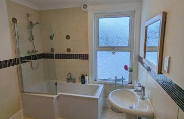 Spacious first floor family flat, Sea view - Foto 11