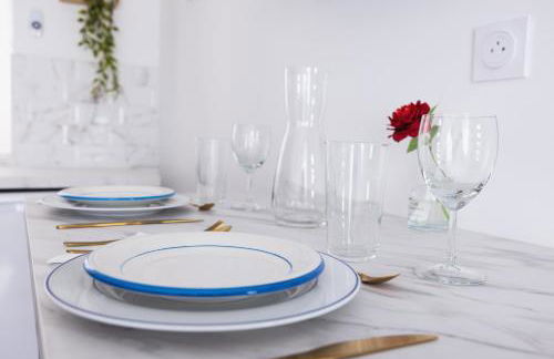 Le Requiem -Terrasse -Climatisation -Gare - Foto 6