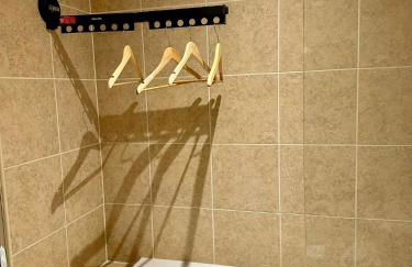 7 SERVICED APARTMENTS at ST JOSEPHS COURT, CLEETHORPES by VISIT CLEETHORPES - Foto 3