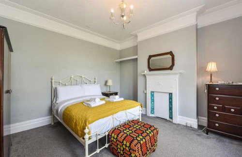 Traditional 3-Bed Property in Pontcanna with Parking - Foto 13