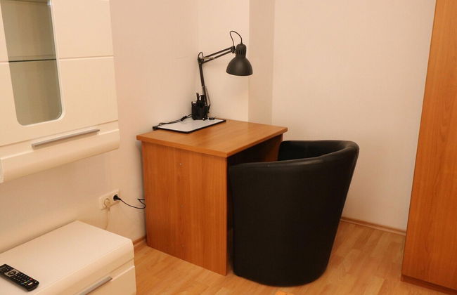 Apartment in Essen With Scenic Terrace - Photo 9