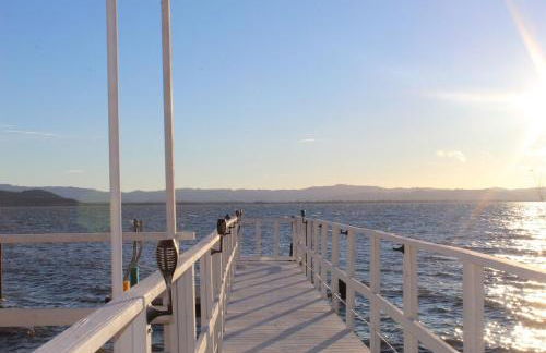 Modern Waterfront Home in Lucerne - Foto 14