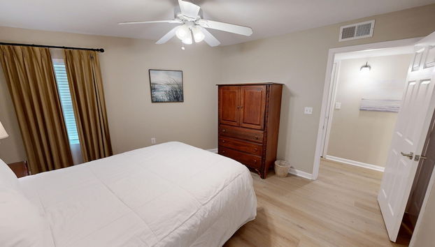 201AB Seacrest is a Gulf Front 3 BR by RedAwning - Foto 3, Habitación