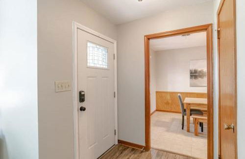 Wonderstruck on Wendover- 20 Mins to Downtown - Foto 23